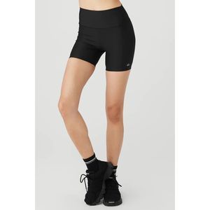 NWT Alo Airlift 5” Energy Shorts NWT  Size XS